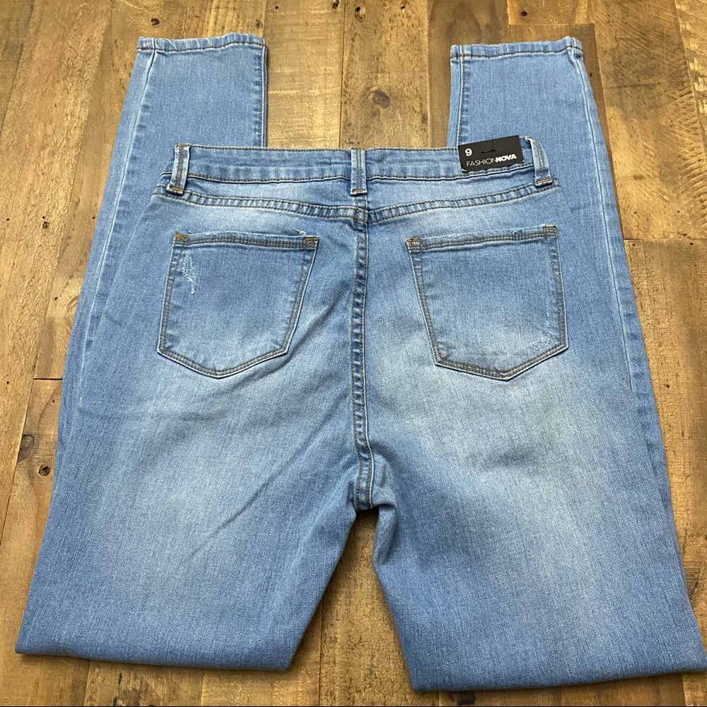 Fashion Nova Hannah High Rise Jeans Light Blue 9 - Picture 3 of 13